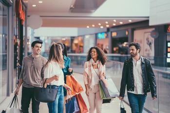 Rent Clothing? This Business's 68% Customer Growth Says Yes.: https://g.foolcdn.com/editorial/images/757340/22_06_30-people-walking-with-shopping-bags-walking-in-a-mall-_gettyimages-1004801546.jpg