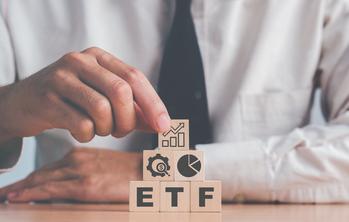 1 Lucrative Vanguard ETF to Buy to Start 2024: https://g.foolcdn.com/editorial/images/759675/gettyimages-1399691802.jpg