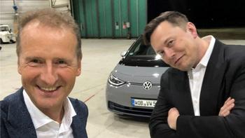 Volkswagen Investor-Update: Führungswechsel bei VW – Anfang vom Ende oder Neuanfang?: https://aktienfinder.net/blog/wp-content/uploads/2022/08/Diess-sah-Tesla-als-staerksten-Wettbewerber-und-wollte-Volkswagen-mit-einer-neuen-an-Tesla-angelegten-Denk-und-Herangehensweise-wandeln.jpg