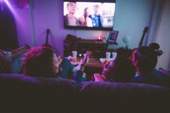 Can Netflix Regain Its Growth Stock Status?: https://g.foolcdn.com/editorial/images/698952/group-of-teens-watching-tv.jpg