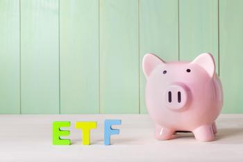 Better Buy: Vanguard Total Stock Market ETF or Vanguard Growth Index Fund ETF?: https://g.foolcdn.com/editorial/images/777345/etf.jpg