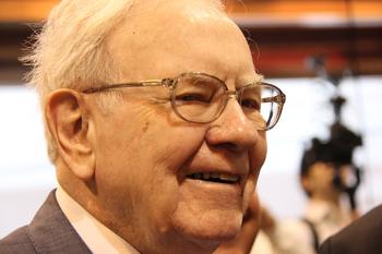 83% of Warren Buffett's $347 Billion Portfolio Is Invested in Only 8 Stocks: https://g.foolcdn.com/editorial/images/748666/buffett11-tmf.jpg