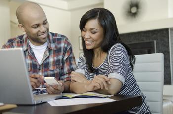 Want $500 in Passive Income? Invest $3,500 Into These 3 Dividend Stocks and Wait 4 Years: https://g.foolcdn.com/editorial/images/748762/gettyimages-1430648535.jpg