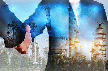 Energy Transfer Continues to Enhance Its Portfolio and Ability to Pay Dividends: https://g.foolcdn.com/editorial/images/783801/two-people-shaking-hands-with-an-energy-facility-in-the-background.jpg