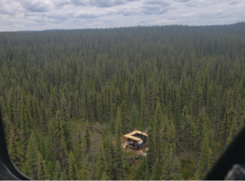 Commerce Resources Extends Mineralization Along Strike at the Ashram Rare Earth and Fluorspar Deposit, Quebec: https://www.irw-press.at/prcom/images/messages/2022/67037/CCE_NR_20220812_PRcom.002.png