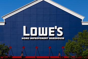 Small Projects, Digital Tools Help Frame the Outlook for Lowe's: https://www.marketbeat.com/logos/articles/med_20230823073507_small-projects-digital-tools-help-frame-the-outloo.jpg