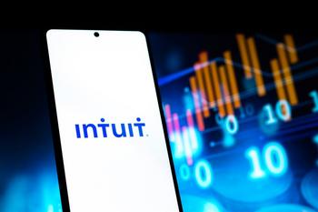 Intuit Beats Q4 Earnings: AI, Dividends, and a Growth Strategy: https://www.marketbeat.com/logos/articles/med_20240823081440_inuit-beats-q4-earnings-ai-dividends-and-a-growth.jpg