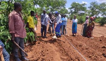 Sovereign gibt Initiative für nachhaltige Landwirtschaft in Malawi in Auftrag: https://www.irw-press.at/prcom/images/messages/2024/73719/240226ConservationFarmingProgram_final_de_PRcom.001.jpeg