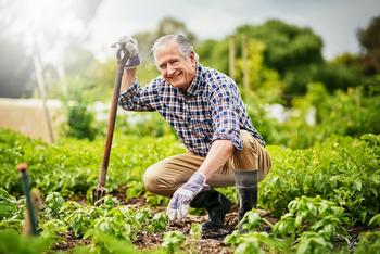 Claiming Social Security at 62 Could Be a Good News/Bad News Situation. Here's Why.: https://g.foolcdn.com/editorial/images/773315/senior-man-gardening.jpg