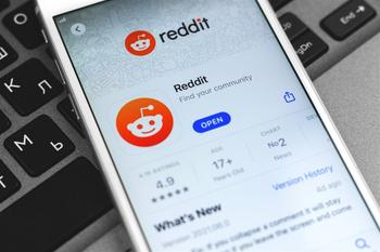 Reddit Stock Confirms More Upside Potential for Upcoming Quarters: https://www.marketbeat.com/logos/articles/med_20240807163232_reddit-stock-confirms-more-upside-potential-for-up.jpg