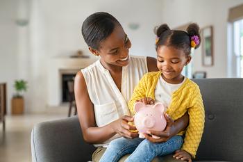 Investing $100,000 in These 3 Ultra-High-Yield Dividend Stocks Could Bring $10,000 in Passive Income to Your Portfolio in 2024: https://g.foolcdn.com/editorial/images/760020/mother-teaching-daughter-how-to-save-money-in-piggy-bank.jpg