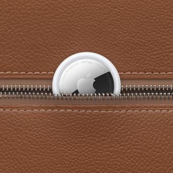 Spare 19%: Apple AirTag 4er Pack - Deine Sachen immer im Blick behalten!: https://m.media-amazon.com/images/I/91H3LccKB+S._AC_SL1500_.jpg