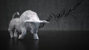 Missed the S&P 500 Bull Market Recovery? Here's What to Do Right Now.: https://g.foolcdn.com/editorial/images/773163/bull-figurine-with-stock-market-chart.jpg