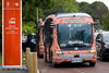 Fahrerloser Minibus auf dem Sandplatz von Roland-Garros: https://ml.globenewswire.com/Resource/Download/98d7e9e1-ba8f-495f-8981-be619129e642/image1.png