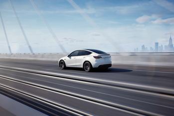 Tesla's Competitive Environment in Florida Will Become Sunnier on July 1: https://g.foolcdn.com/editorial/images/736749/tesla-model-y-white-ev.jpg
