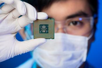 2 Tech Stocks Leading the Market Melt-Up Friday: https://g.foolcdn.com/editorial/images/734924/semiconductor-gettyimages-179653150.jpg