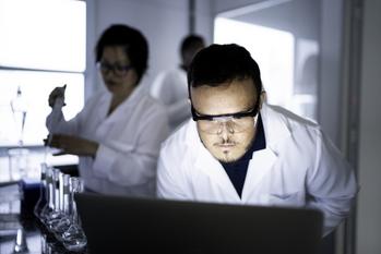 This 1 Number May Ensure Eli Lilly's Dominance in the Weight Loss Drug Market: https://g.foolcdn.com/editorial/images/771977/gettyimages-scientist_computer_others-in-background.jpg