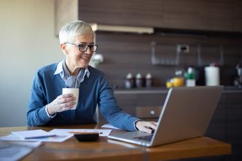 Forget the 4% Rule -- Here's What You Should Really Be Looking at During Retirement: https://g.foolcdn.com/editorial/images/783181/retired-woman-investing-laptop-401k-ira.jpg