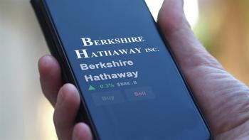 Berkshire Hathaway's Latest Portfolio Moves: A Strategic Shuffle: https://www.marketbeat.com/logos/articles/med_20240819085716_berkshire-hathaways-latest-portfolio-moves-a-strat.jpg