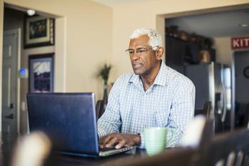 The Best Reason to Take Social Security Long Before Age 70: https://g.foolcdn.com/editorial/images/776511/senior-man-laptop-gettyimages-935722790.jpg