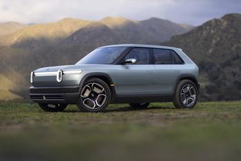 Rivian Exposed: R2 Launch Shows Big Problems: https://g.foolcdn.com/editorial/images/768501/240302_elliot_ross_2880x1920_4.jpg