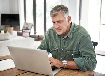 3 Steps to Claiming the $4,194 Max Monthly Social Security Benefit: https://g.foolcdn.com/editorial/images/694912/older-man-not-too-old-laptop_gettyimages-613696940.jpg