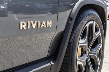 Rivian Stock Rises on  Volkswagen's $5 Billion Investment: https://www.marketbeat.com/logos/articles/med_20240626072633_rivian-stock-rises-on-volkswagens-5-billion-invest.jpg