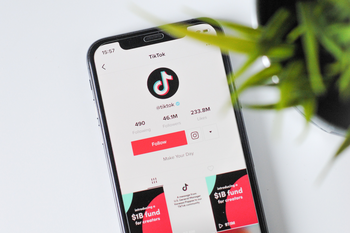 TikTok's US E-Commerce Push is Round the Corner: https://g.foolcdn.com/editorial/images/741195/featured-daily-upside-image.png
