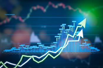 2 Hot Growth Stocks Investors Should Avoid: https://g.foolcdn.com/editorial/images/737257/should-i-buy-nvda-tsla-stocks.jpg