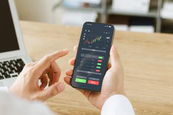 Is It Too Late to Buy NuScale Power Stock?: https://g.foolcdn.com/editorial/images/778248/23_11_06-a-person-looking-at-a-stock-trading-phone-app-_mf-dload-gettyimages-1436743497.jpg