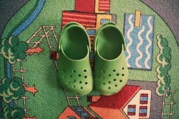 1 Growth Stock Down 24% to Buy Right Now: https://g.foolcdn.com/editorial/images/732361/green-pair-of-crocs.jpg