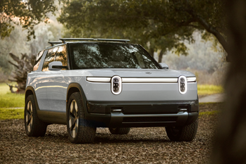 Rivian's R2 Is Already Built to Fail: https://g.foolcdn.com/editorial/images/776550/rivian-r2.png