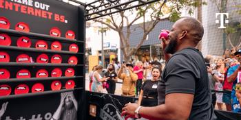 T-Mobile Takes a Swing at Big Internet with Rage Cage at MLB All-Star Weekend: https://mms.businesswire.com/media/20220719006200/en/1518813/5/ntc-Rage-Cage-7-19-22.jpg
