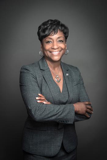Fifth Third Bank Names Stephanie Green as South Florida President: https://mms.businesswire.com/media/20230522005132/en/1798814/5/Green_Stephanie_standing_silver_pin.jpg