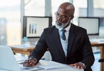 Here's What Happens if the Social Security Administration Overpays You: https://g.foolcdn.com/editorial/images/769306/getty-person-in-suit-at-desk-laptop-thoughtful-thinking-1286x880-7c61f58.jpg