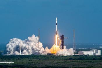 ASTRA 1P erfolgreich an Bord einer Falcon-9-Trägerrakete von SpaceX gestartet: https://mms.businesswire.com/media/20240620434518/de/2166027/5/SES-24_Astra_1P_pad39a_DSC8165.jpg