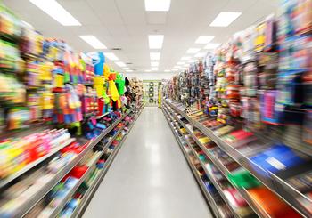 Dollar General Stock Is Rebounding: Time to Buy Shares?: https://g.foolcdn.com/editorial/images/751346/shopping-aisle.jpg