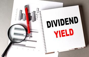 Is AT&T's 5%-Yielding Dividend Finally a Buy for Passive Income?: https://g.foolcdn.com/editorial/images/792456/gettyimages-1952457434-1201x762-95f5f52.jpg