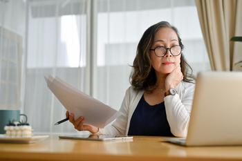 The Average American Age 65 and Older Has $232,710 Invested in a 401(k). 3 Strategies to Help You Beat the Average Before You Retire: https://g.foolcdn.com/editorial/images/780782/older-woman-laptop-gettyimages-1401269015.jpg