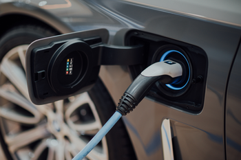 Ford may want to charge EVs with the grid in mind: https://g.foolcdn.com/editorial/images/745332/featured-daily-upside-image.png