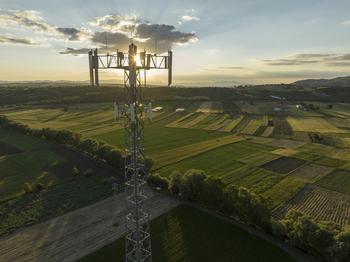 Beat the Dow Jones With This Cash-Gushing Dividend Stock: https://g.foolcdn.com/editorial/images/744550/an-aerial-view-of-a-cell-tower.jpg